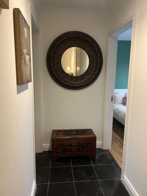 Cosy 2 Double Bed Apartment Swords Exterior photo